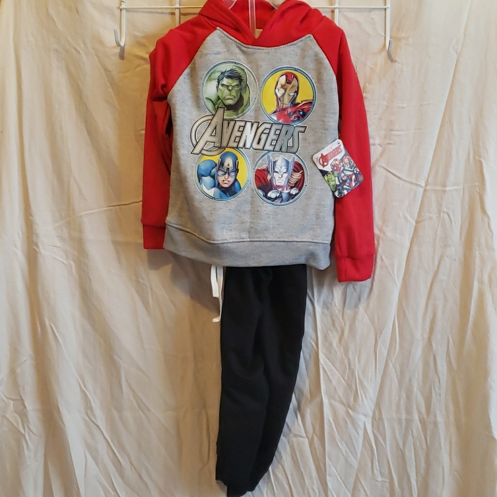 Marvel Avengers Sweatsuit